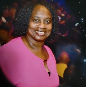 Meet your Posher, Edna